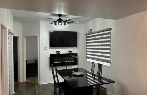 Villeray Apartment | Cozy little place with 2 bedrooms