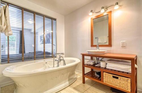Piedmont Apartment | Cozy Loft in the Heart of Saint-Sauveur Village