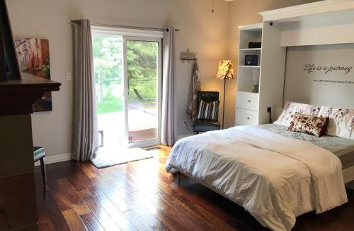 London Apartment | Cozy Luxury on the Thames in Ontario!