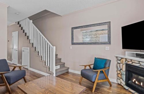 Canmore House | Cozy Mountain Chalet at Mystic Springs with Pool & Hot Tub Access