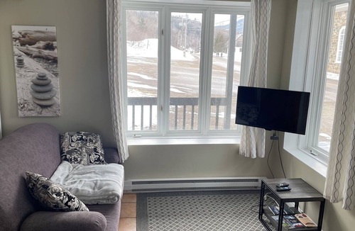 L'Anse-Saint-Jean Apartment | Cozy Nest at L'Anse-Saint-Jean