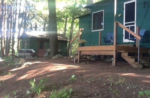 Minden Hills Cottage | cozy old fashioned cottage in the heart of beautiful Haliburton Highlands