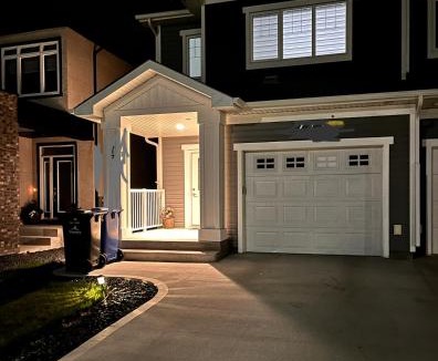 Fort Gary Apartment | Cozy Private 1 bedroom basement suite - free parking and free Wifi