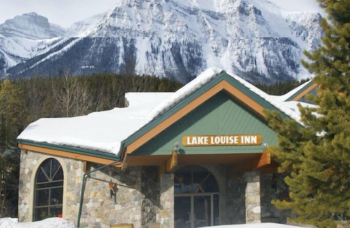 Lake Louise Apartment | Cozy Room in the Mountains | On-Site Ski Lockers!