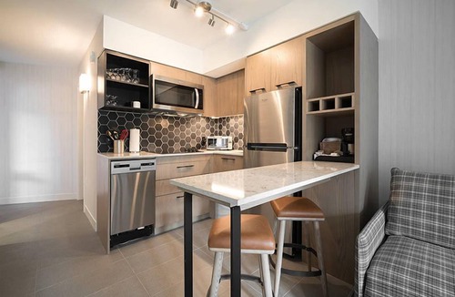 Lake Louise Condo | Cozy Rustic Condo in a Great Lake Louise Location!