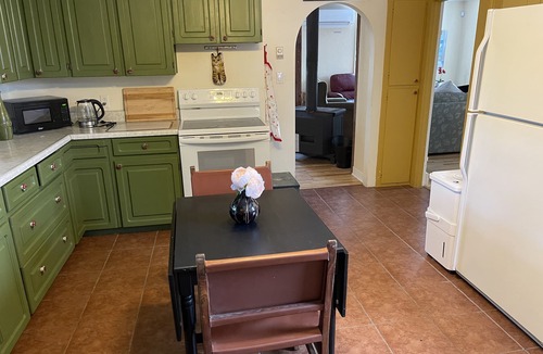 Lunenburg County House | Cozy south shore home close to beautiful beaches!
