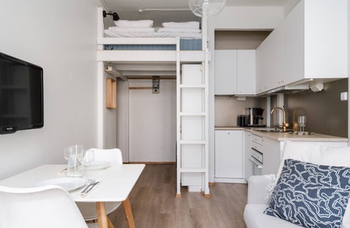 Alppiharju Apartment | Cozy Studio Apartment in Kallio