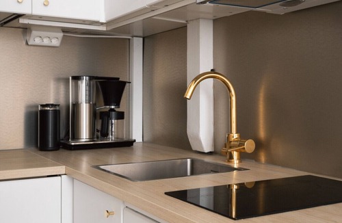 Alppiharju Apartment | Cozy Studio Apartment in Kallio