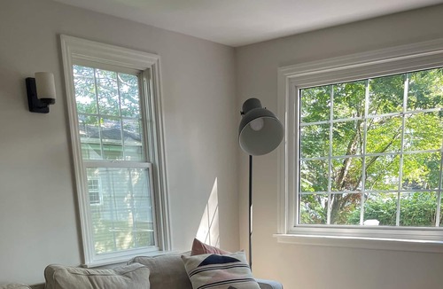 Bedford House | Cozy tranquil retreat in the heart of Bedford (pet friendly)