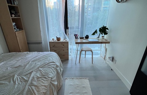 Coal Harbour Condo | Cozy Vancouver downtown west COAL HARBOUR .