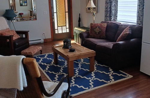 Trail House | Cozy warm get away to be alone or as a couple