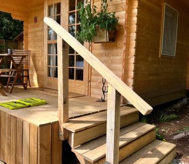 Roberts Creek Apartment | Creekside Bunkies