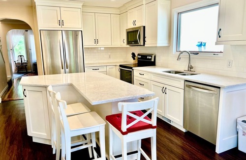 Crescent Heights House | CRESCENT HEIGHTS MAJESTY