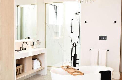 Prince Edward Hotel | Cribs on Main