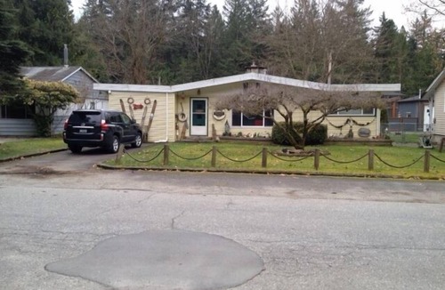 Cultus Lake House | Cultus Lake Paradise In the Park, Large and big backyard with a large fire pit!