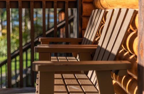 Salt Spring Island Resort | Cusheon Lake Resort