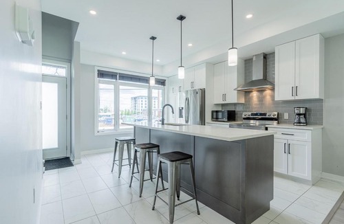 Belleville House | Custom built house near Prince Edward County