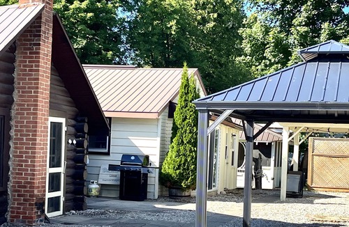 Port Elgin Cottage | Cute 3 Bedroom Less Then 1 Min Walk to Main Beach
