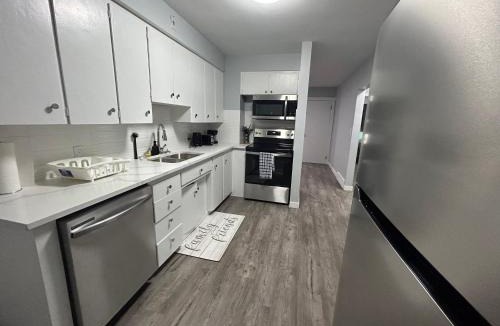 Highland Park Apartment | Cute Highland Park Entire Unit A