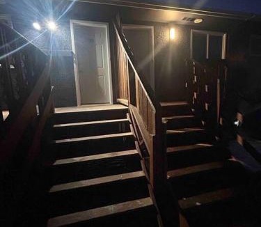 Highland Park Apartment | Cute Highlandpark (Lower A Unit)