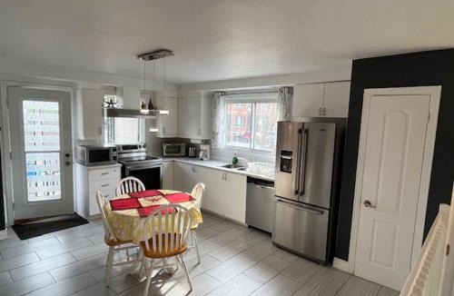 Longue-Pointe Apartment | Cute & Spacious 2 BDR condo