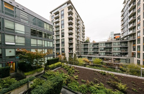 Southeast False Creek Condo | D21 - Junior one bedroom in Olympic Village