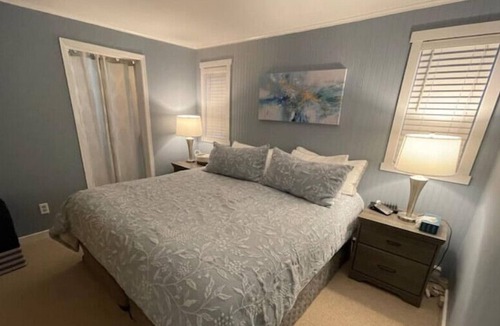 Newfoundland House | Daisy House in Heart’s Delight