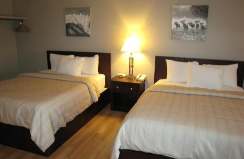 Golden Hotel | Days Inn by Wyndham Golden