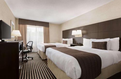 Miramichi Hotel | Days Inn by Wyndham Miramichi NB