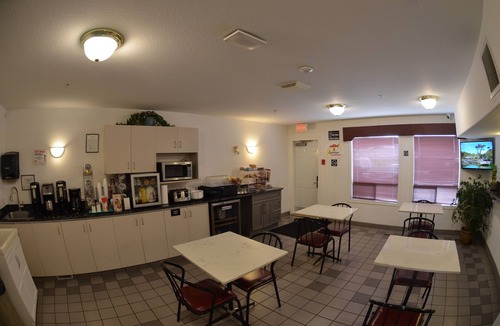 Taber Hotel | Days Inn by Wyndham Taber