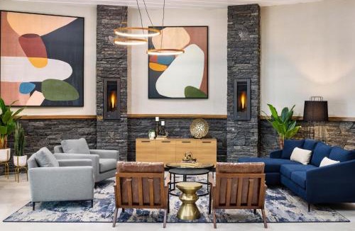 Grande Prairie Hotel | Delta Hotels by Marriott Grande Prairie Airport
