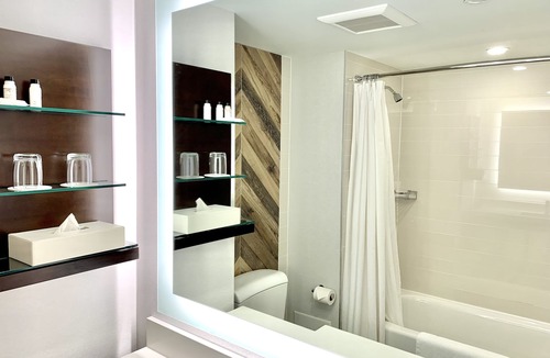 Sherbrooke Hotel | Delta Hotels by Marriott Sherbrooke Conference Centre