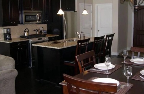 Westbank Condo | Deluxe 2 floor Lakefront Condo with Pool