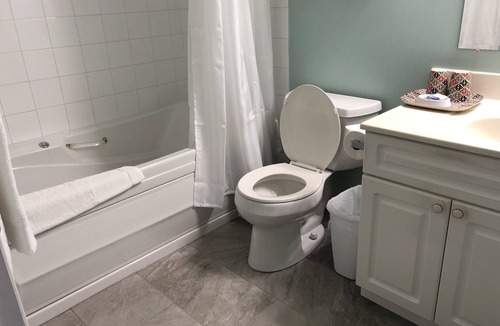 Whitehorse House | Deluxe 4 en-suites top floor suite