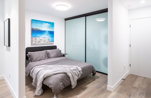 Kitsilano House | Designer 1 Bdr Garden Suite (Arbutus/Kits/UBC)
