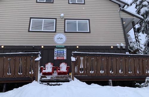 Courtenay House | Dicky Bird Mount Washington Village