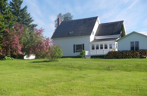 Tidnish Bridge House | Discount 7 Day Stay 1665 DollarnTHE TIDNISH PEARL Grand Nova Scotia Country Home