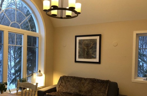 Sainte-Agathe-des-Monts Ski Chalet | Dog friendly chalet 15 min from Mont-Blanc and 20 minutes from Tremblant resort!