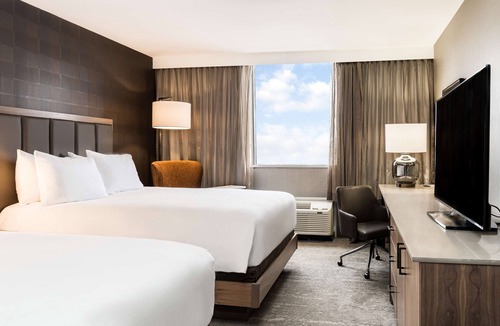 Rosemount Hotel | DoubleTree by Hilton Kitchener