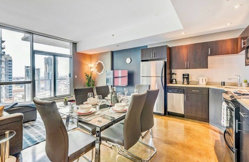 Beltline Condo | Downtown Condo w Incredible Views and BBQ