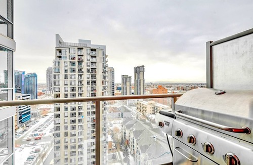 Beltline Condo | Downtown Condo w Incredible Views and BBQ