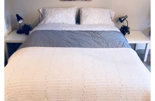 Leslieville House | Downtown Toronto East, Leslieville with Hot Tub