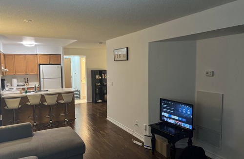 Fort York Condo | Downtown Toronto Suite by the Lake