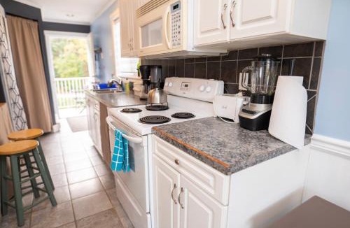 Whitehorse Apartment | Downtown Whitehorse Apartment in Old Town