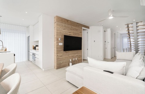 Laval Condo | Dream Home Retreat - Condo in Laval with Spa