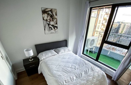 Griffintown Condo | Dubai style condos in downtown Montreal