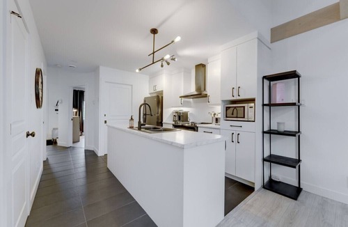 Bromont Apartment | E-302- Condo ski in and/and ski out 2 bedrooms