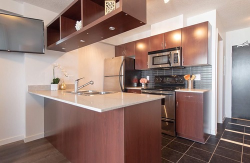 Downtown Vancouver Condo | E2 - Chic Downtown Jr. 1 Bedroom