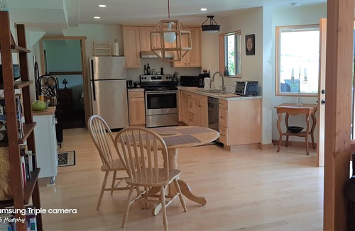 Central Kootenay Apartment | Echo Beach, relax, chill.Check in 3 pm - midnight. Checkout by 10 am