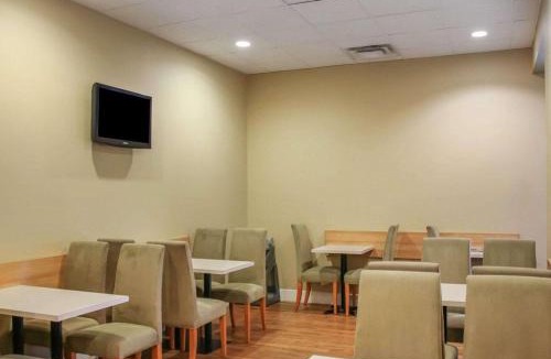 Winnipeg Cabin | Econo Lodge